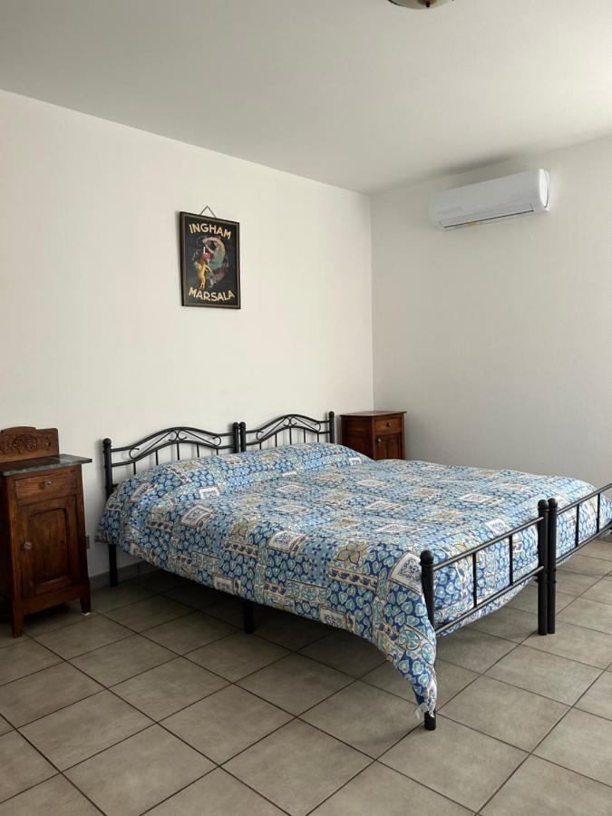 Takalcastel 2 Apartment Cisterna d'Asti Luaran gambar