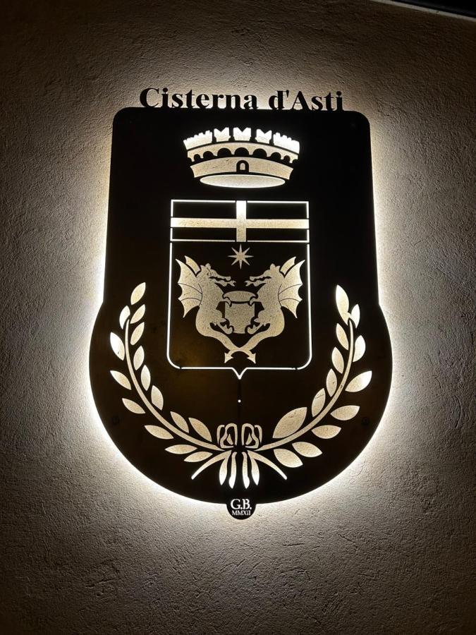 Takalcastel 2 Apartment Cisterna d'Asti Luaran gambar